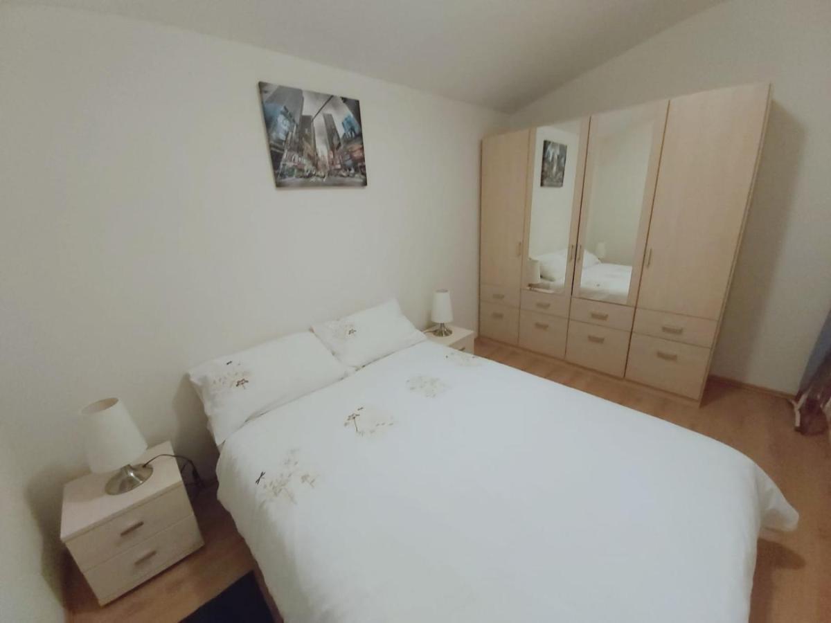 Mountain Village Apartment Pinewood *** Вышне-Ружбахи Экстерьер фото